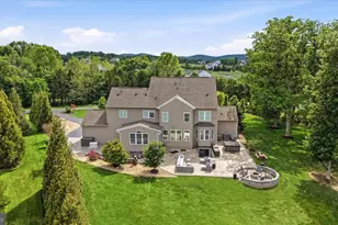 40742 Greyhouse Pl, Leesburg, VA 20175 - Photo 2