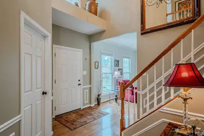 46610 Kingschase Court, Sterling, VA 20165 - Photo 6