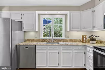 1119 Bradfield Drive SW, Leesburg, VA 20175 - Photo 10