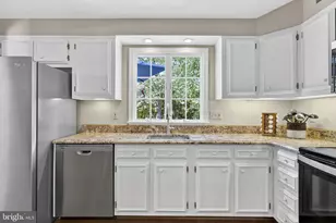 1119 Bradfield Dr SW, Leesburg, VA 20175 - Photo 10