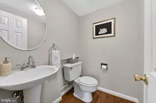 1119 Bradfield Dr SW, Leesburg, VA 20175 - Photo 38