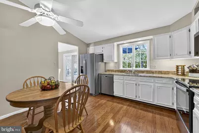 1119 Bradfield Drive SW, Leesburg, VA 20175 - Photo 8