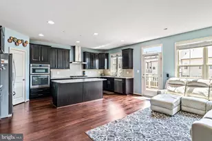 23638 Sailfish, Brambleton, VA 20148 - Photo 6