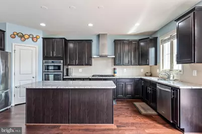 23638 Sailfish, Brambleton, VA 20148 - Photo 4