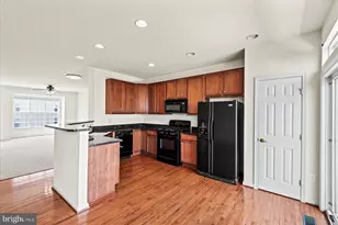 504 Legrace Terrace NE, Leesburg, VA 20176 - Photo 4