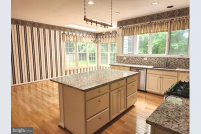 21218 Edgewood Court, Sterling, VA 20165 - Photo 22