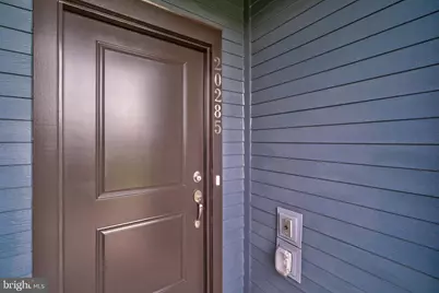 20285 Newfoundland Square, Ashburn, VA 20147 - Photo 2