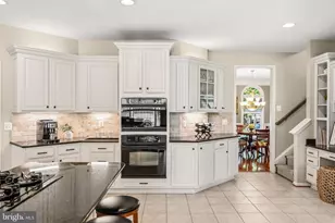 22122 Whisperhill Ct, Broadlands, VA 20148 - Photo 14