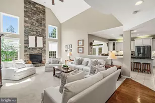 22122 Whisperhill Ct, Broadlands, VA 20148 - Photo 6