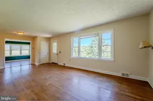 35339 Appalachian Trl Rd, Round Hill, VA 20141 - Photo 10