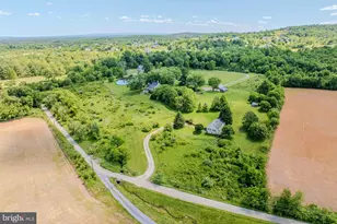 35339 Appalachian Trl Rd, Round Hill, VA 20141 - Photo 38