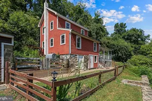 13316 Downey Mill Rd, Lovettsville, VA 20180 - Photo 1