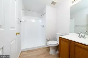 43190 Burstall Ct, Leesburg, VA 20176 - Photo 40