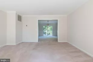 43190 Burstall Ct, Leesburg, VA 20176 - Photo 12