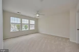 43662 Chicacoan Creek Square, Leesburg, VA 20176 - Photo 20
