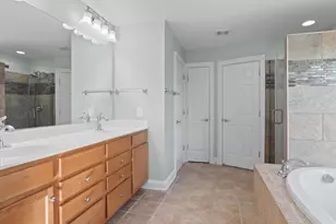 43527 Loudoun Barn Way, Chantilly, VA 20152 - Photo 10