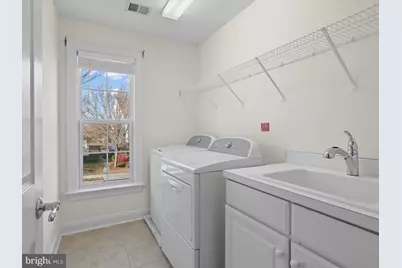 43527 Loudoun Barn Way, Chantilly, VA 20152 - Photo 14