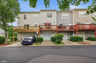 21845 Jarvis Square, Ashburn, VA 20147 - Photo 32