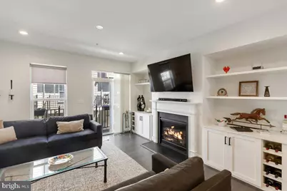 254 Bluemont Branch Terrace SE, Leesburg, VA 20175 - Photo 12