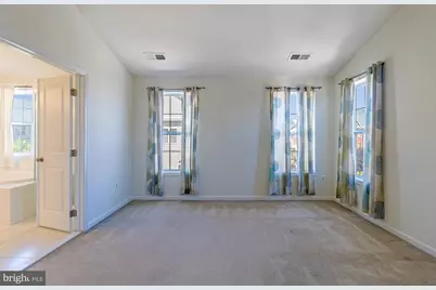 23409 Berkeley Meadows Drive, Ashburn, VA 20148 - Photo 16