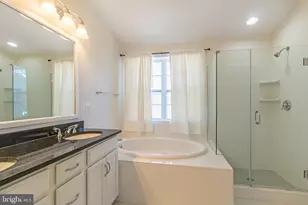 23409 Berkeley Meadows Dr, Ashburn, VA 20148 - Photo 20
