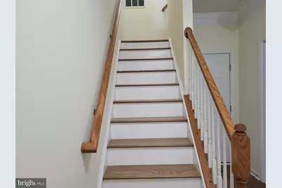 42604 Pine Forest Drive, Chantilly, VA 20152 - Photo 8