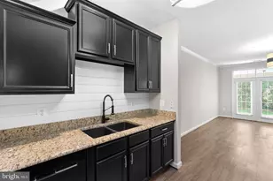 20365 Belmont Park Terrace, Ashburn, VA 20147 - Photo 16