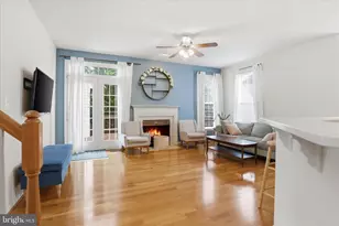 25352 Ripleys Field Dr, Chantilly, VA 20152 - Photo 10