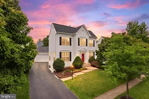 25352 Ripleys Field Dr, Chantilly, VA 20152 - Photo 1