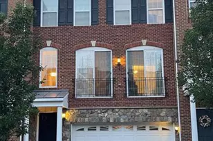 23247 Hanworth St, Ashburn, VA 20148 - Photo 2