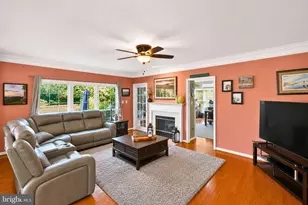 108 Bethal Ct SW, Leesburg, VA 20175 - Photo 8