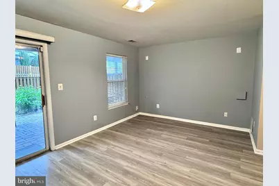42954 Beachall Street, Chantilly, VA 20152 - Photo 18