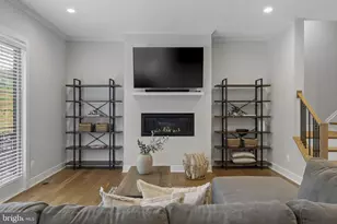 42464 Mildred Lndg Sq, Ashburn, VA 20148 - Photo 16