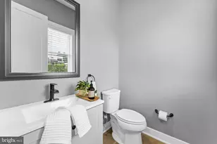 42464 Mildred Lndg Sq, Ashburn, VA 20148 - Photo 14