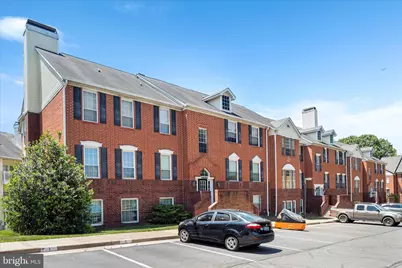 664 Gateway Drive SE #302, Leesburg, VA 20175 - Photo 2