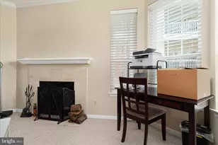 664 Gateway Dr SE, Leesburg, VA 20175 - Photo 8