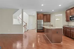 42371 Trellis Square, Brambleton, VA 20148 - Photo 22
