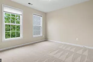 42371 Trellis Square, Brambleton, VA 20148 - Photo 52