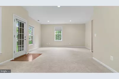 42371 Trellis Square, Brambleton, VA 20148 - Photo 10
