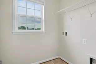 42371 Trellis Square, Brambleton, VA 20148 - Photo 42