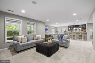 24886 Dahlia Manor Pl, Aldie, VA 20105 - Photo 10