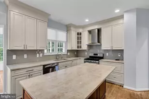 43553 Dempsey Ln, Chantilly, VA 20152 - Photo 16