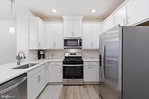 20809 Wood Quay Dr, Sterling, VA 20166 - Photo 10