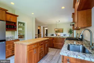 11404 Russell Rd, Hillsboro, VA 20132 - Photo 12