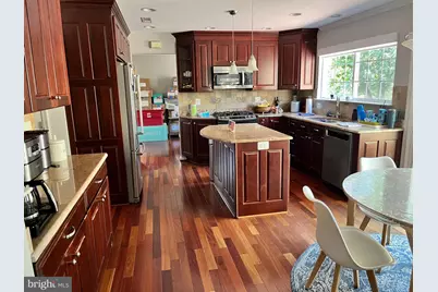 20611 Coppersmith Drive, Ashburn, VA 20147 - Photo 2