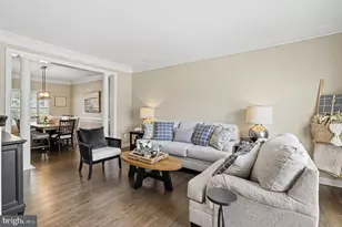 42498 Longacre Dr, Chantilly, VA 20152 - Photo 16