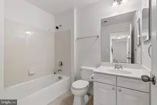 42189 Shorecrest Terrace, Aldie, VA 20105 - Photo 14