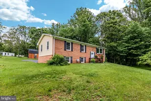 39636 Mossridge Rd, Aldie, VA 20105 - Photo 2