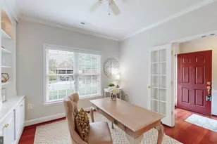 44480 Blueridge Meadows Dr, Ashburn, VA 20147 - Photo 4