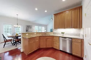 44480 Blueridge Meadows Dr, Ashburn, VA 20147 - Photo 16